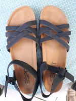 Esprit Sandalen Gr.41 grau anthrazit vegan top Zustand Brandenburg - Erkner Vorschau