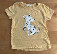 T-Shirt H&M gelb mit Hund 122/128 sehr guter Zustand München - Bogenhausen Vorschau