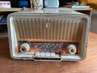 Phillips Philetta Radio in gutem Zustand 1953 Bayern - Germering Vorschau