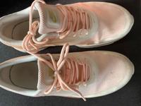 Nike air Rose 40 Schuhe sneaker Niedersachsen - Melbeck Vorschau