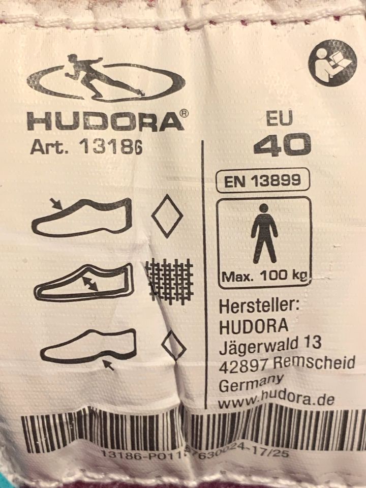 HUDORA Rollschuhe Größe 40 in Wermelskirchen