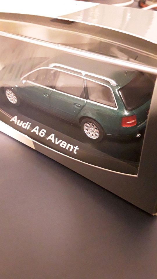 Audi A6 Avant Kombi Minichamps Sammler in Pförring