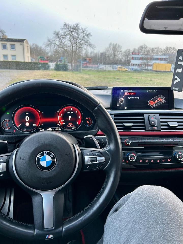 BMW 330d Msport/Digital Tacho/340i Optik/ACTIVE SOUN in Koblenz