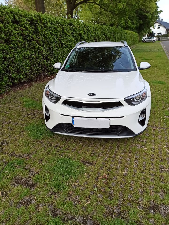 Kia Stonic Vision mit Navi in Recklinghausen