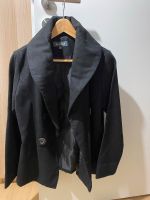 Fast neuer schwarzer Kurzmantel Übergangsjacke Gr. S / 34-36 Rostock - Stadtmitte Vorschau