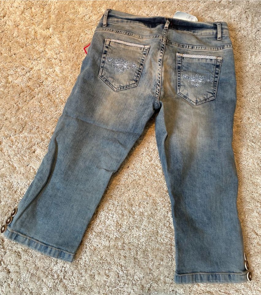 NEU Almgwand Trachten Shorts Jeans blau Gr.36 in Horneburg