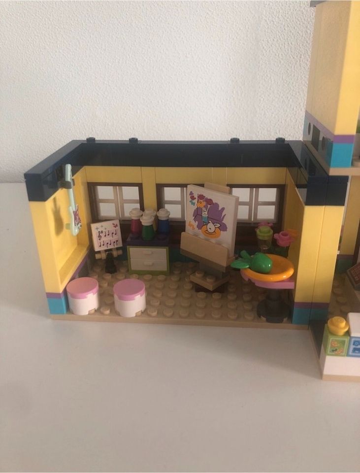 Lego Friends Schule in Eislingen (Fils)