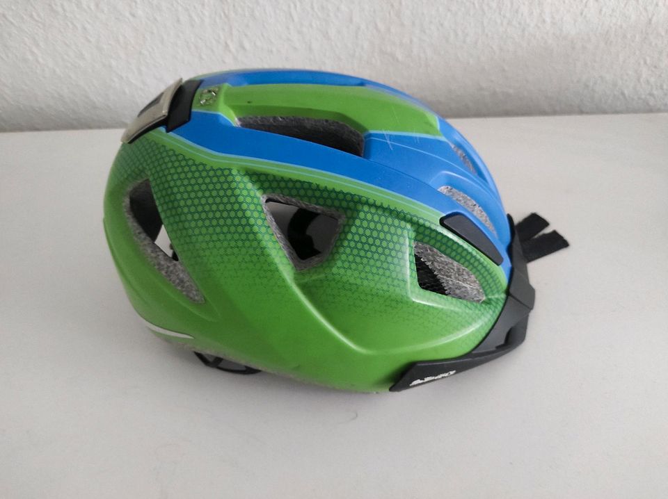 ⭐ZU VERSCHENKEN ⭐ Kinder Fahrrad Helm ⭐ Sicherheitshelm in Bad Bevensen