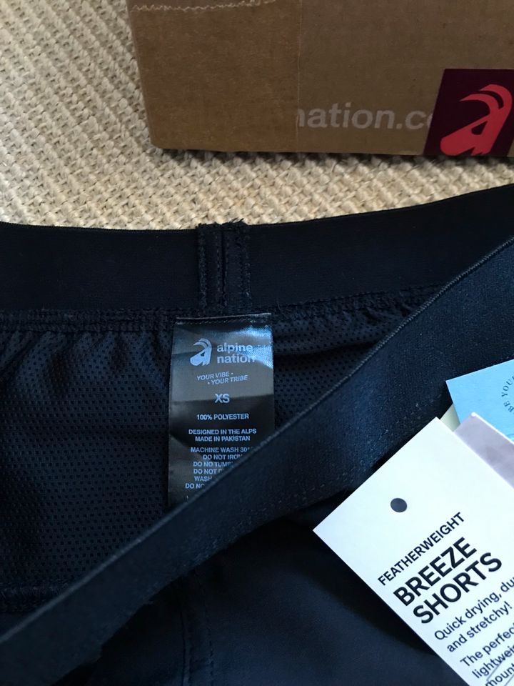 Alpine Nation Breeze Shorts Eclipse schwarz XS wie S Wandern in Berlin