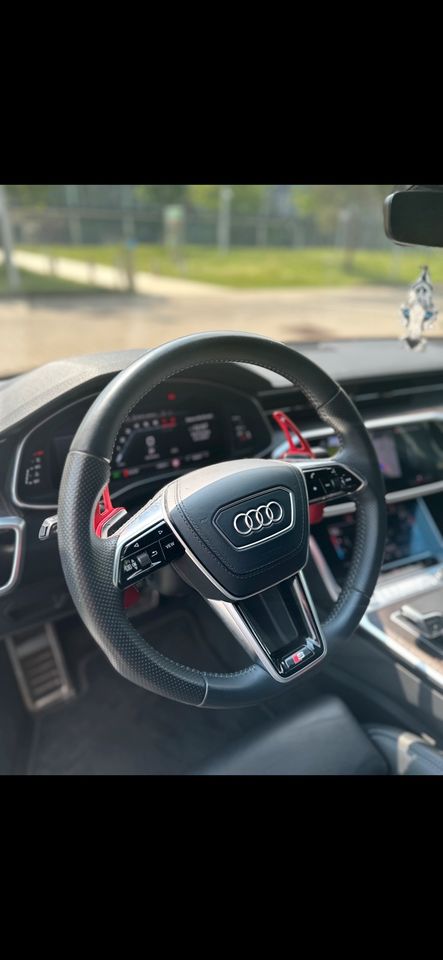 Audi Rs7 mieten,Autovermietung,Sportwagen,leihen,Hochzeit in Essen