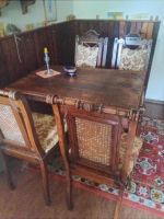 Bauerntisch mit 4 Stühlen Antiquität Dresden - Pieschen Vorschau