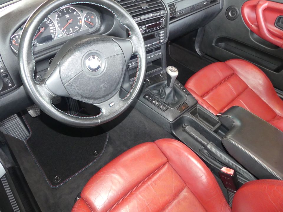 BMW M3 Cabrio 3.2 e36 Erstlack Original+Rostfrei in Bad Salzungen