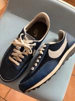 Damen Sneaker Nike Gr. 38,5 Essen - Altenessen Vorschau
