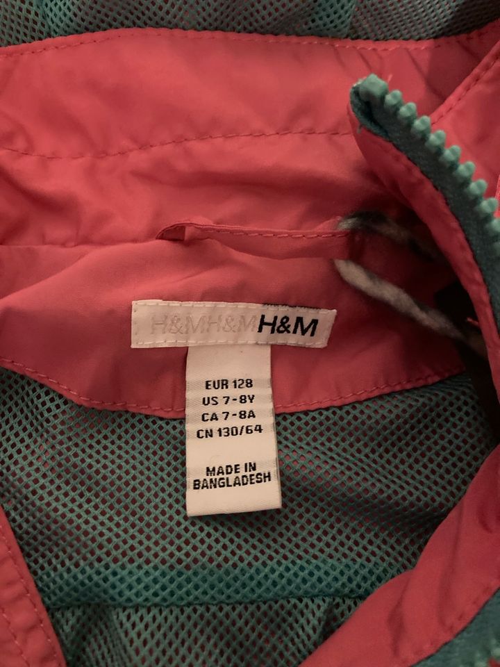 Sommerjacke Windjacke Gr. 128 H&M in Gaienhofen