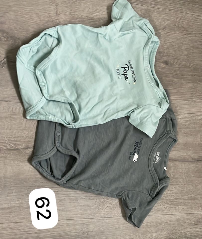 Baby Kleidung 62  H&M sOliver staccato in Holtgast