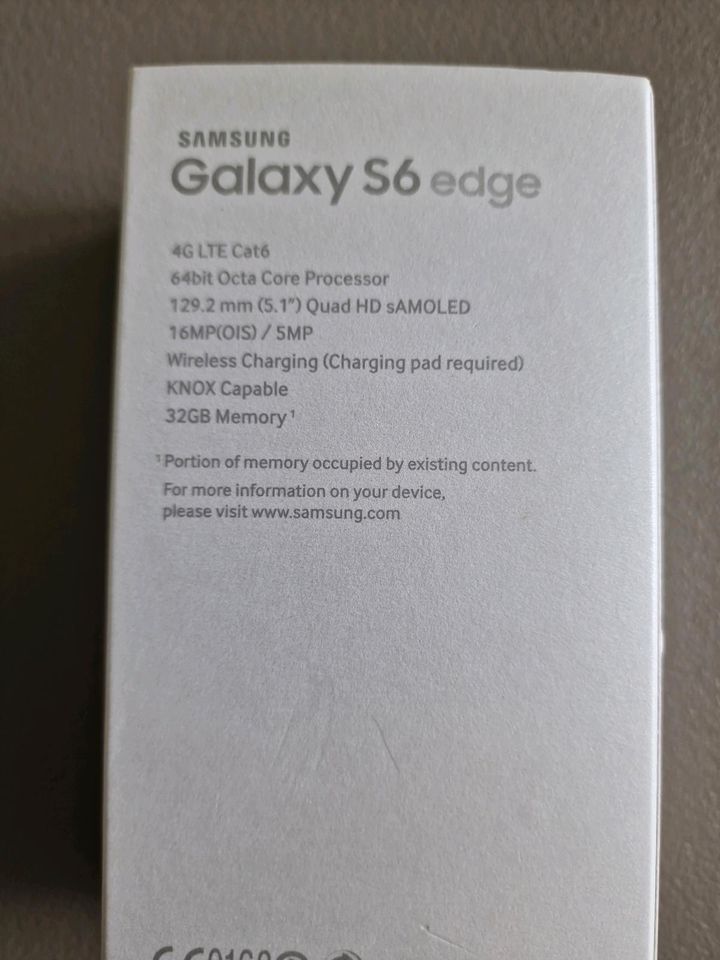 Smartphone Samsung galaxy s6 edge black sapphire in Bad Lippspringe