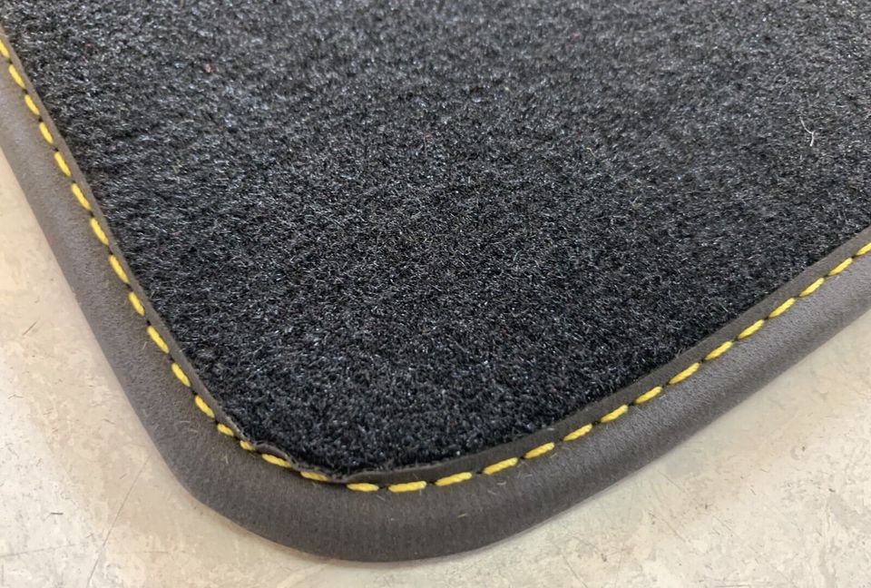 Autoteppich Fußmatten für Jaguar XE Lim. 2015-2019 schwarz gelb in Groß-Umstadt