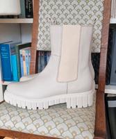 Salamander Mirie Chelsea Boots Hoch Gr41 Off White Creme NEU Plat Baden-Württemberg - Waiblingen Vorschau