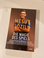 Mesut Özil Buch Die Magie des Spiels neuwertig Hamburg - Bergedorf Vorschau