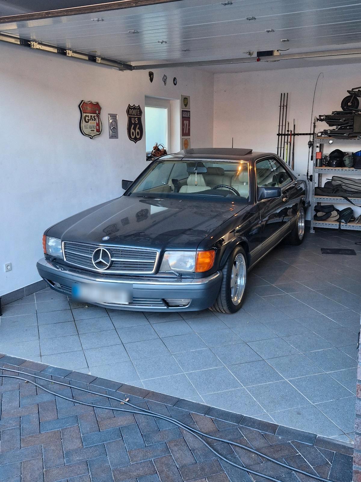 Abbildung des Autos Mercedes Benz 560SEC &#x…