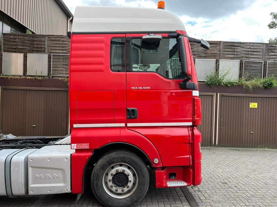 MAN TGX 18.500 Sattelzugmaschiene 500PS 2017 Euro 6 in Hilden