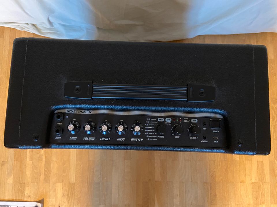 Fender Verstärker Mustang II V2 Amp Set (Typ PR 825) in Hannover