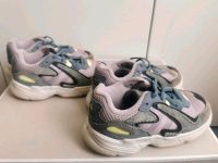 Sneaker Kinder Zwilling adidas retro Hessen - Rüsselsheim Vorschau