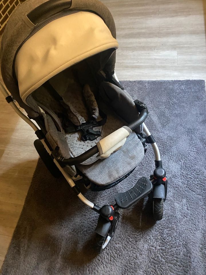 Kinderwagen inkl. Karren Aufsatz und Babyschale in Breitenfelde