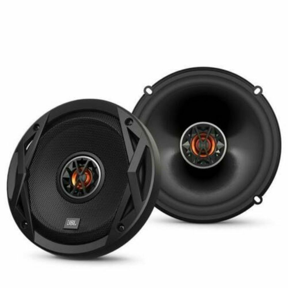 Lagerverkauf Autoradios Lautsprecher Endstufen Subwoofer Navis in