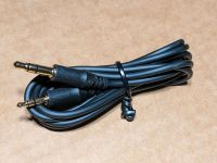 2,5 mm auf 3,5 AUX Kabel schwarz Audiokabel Stereokabel NEU 120cm Hessen - Haiger Vorschau