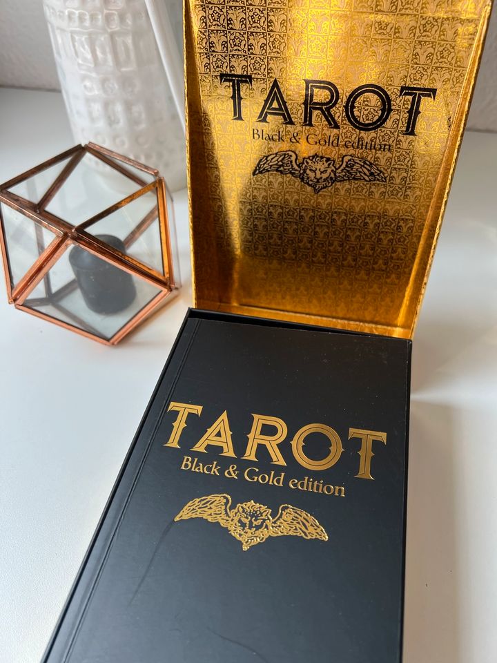 Black & Gold Tarot in Recklinghausen