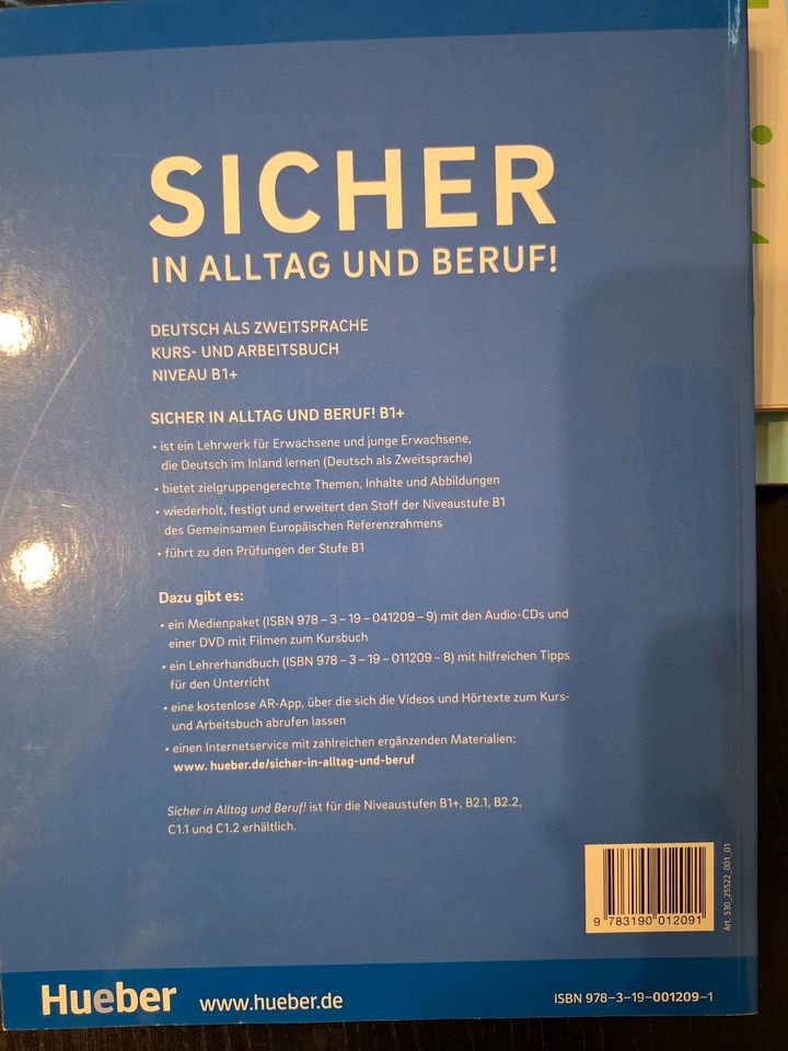 Sicher in Alltag und Beruf, Kurs- und Arbeitsbuch von Hueber, in Morsbach