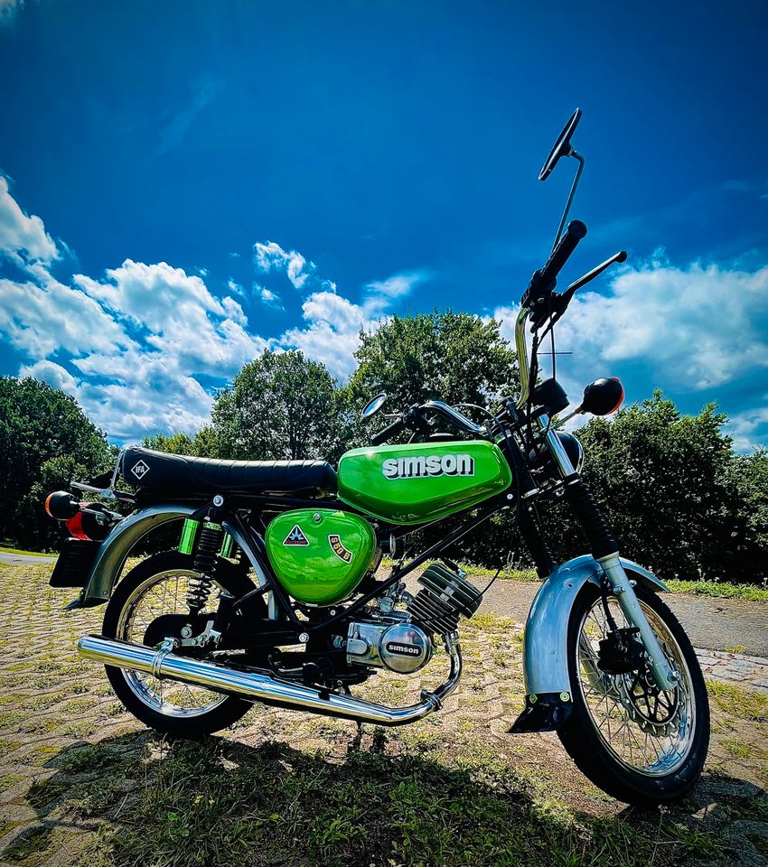 Simson TÜV Moped 110ccm  17ps in Groß Lindow