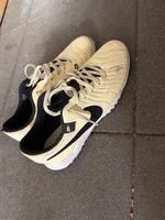 Nike Tiempo Legend Größe 42 30€ Kunstrasen Nordrhein-Westfalen - Meckenheim Vorschau