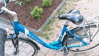 Blaues Hollandrad Fahrrad Damenfahrrad Alpha Trek 28 Zoll Nordrhein-Westfalen - Krefeld Vorschau