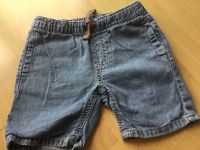 Süße Jeansshorts von Zara in Gr. 86 Baden-Württemberg - Stutensee Vorschau