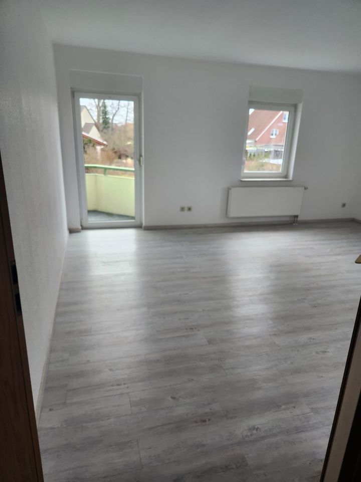 Attraktive 2-Raum-Wohnung mit großem Balkon auf dem Lindenberg in Neubrandenburg