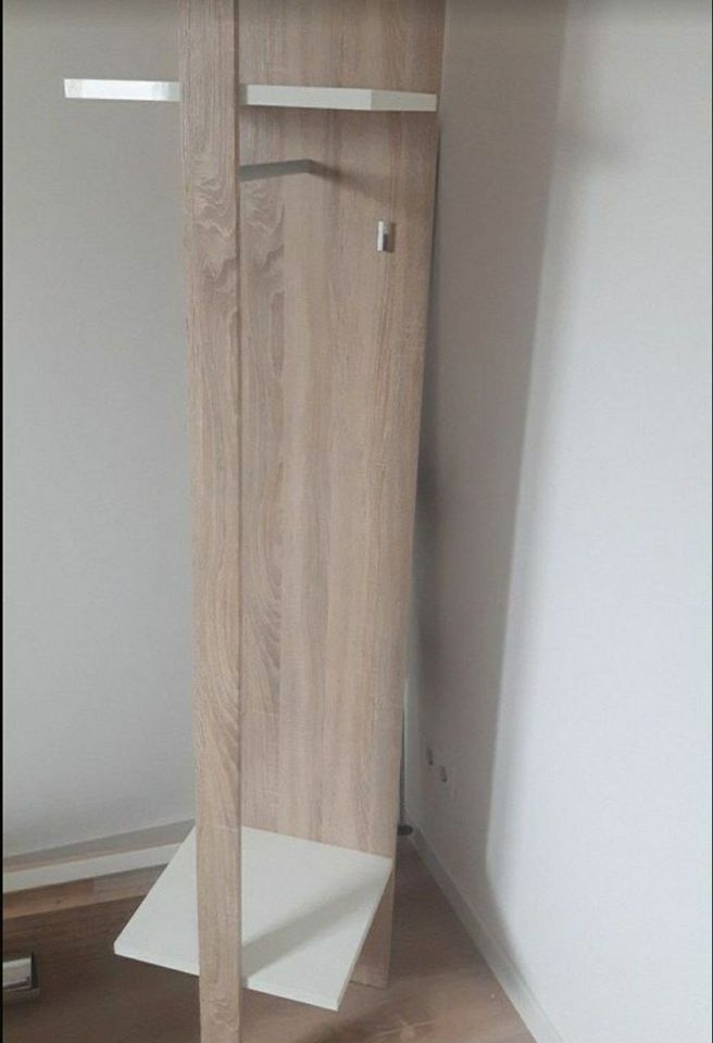 Helle Garderobe für kleinen Flur in Traben-Trarbach