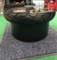 Cooler Tisch aus ein Motorrad Reifen Sachsen - Chemnitz Vorschau