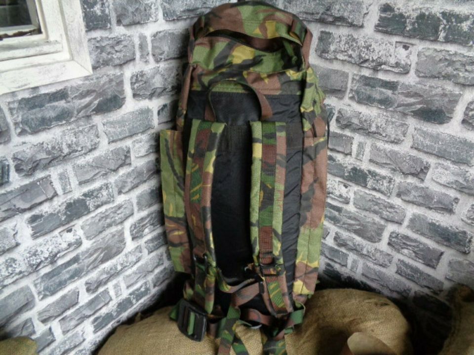 Orig. NL Armee Grabbag STRIKE Rucksack Daypack 40 L DPM Neu in Herzogenrath