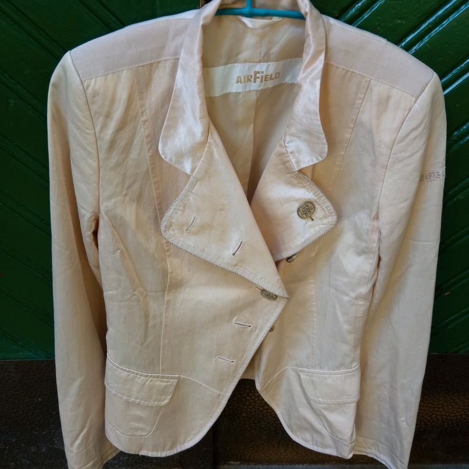 Airfield Blaser Jacke Gr.36 Glänzend Beige Farbe in München