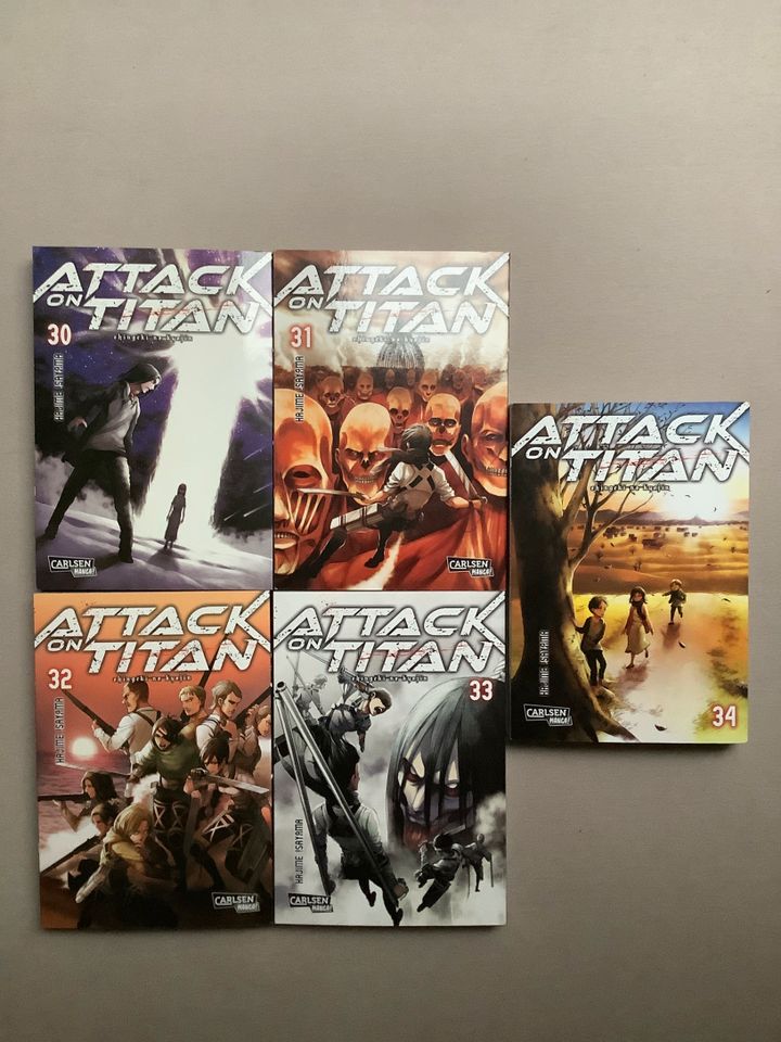 Attack on Titan Manga, In sehr gutem Zustand VB in Aschau am Inn