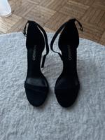 Sommerschuhe zu verkaufen 38 nagelneu Berlin - Neukölln Vorschau