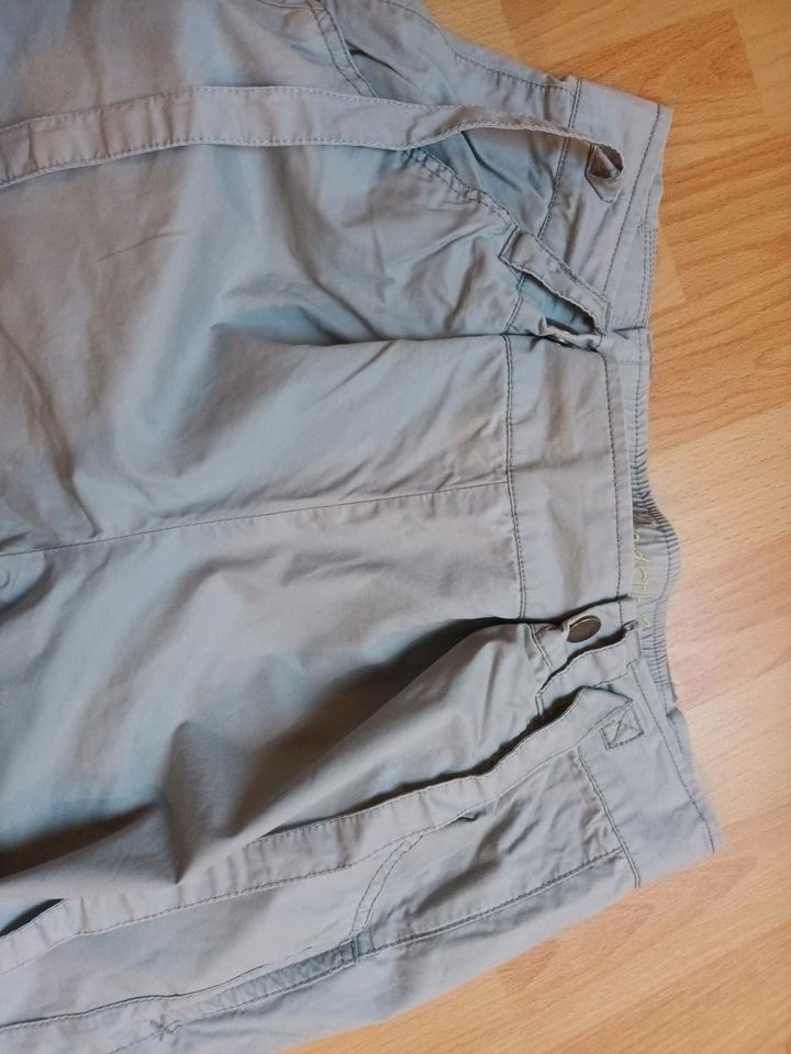 Esprit Sports Damen Hose grau leicht Größe S in Hückelhoven