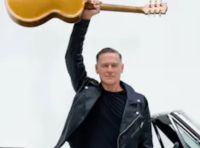 Suche zwei Bryan Adams Tickets für Düsseldorf oder Hamburg Niedersachsen - Salzhemmendorf Vorschau