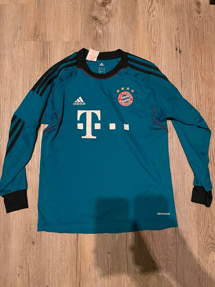 Bayern Trikot 152 in Alsdorf