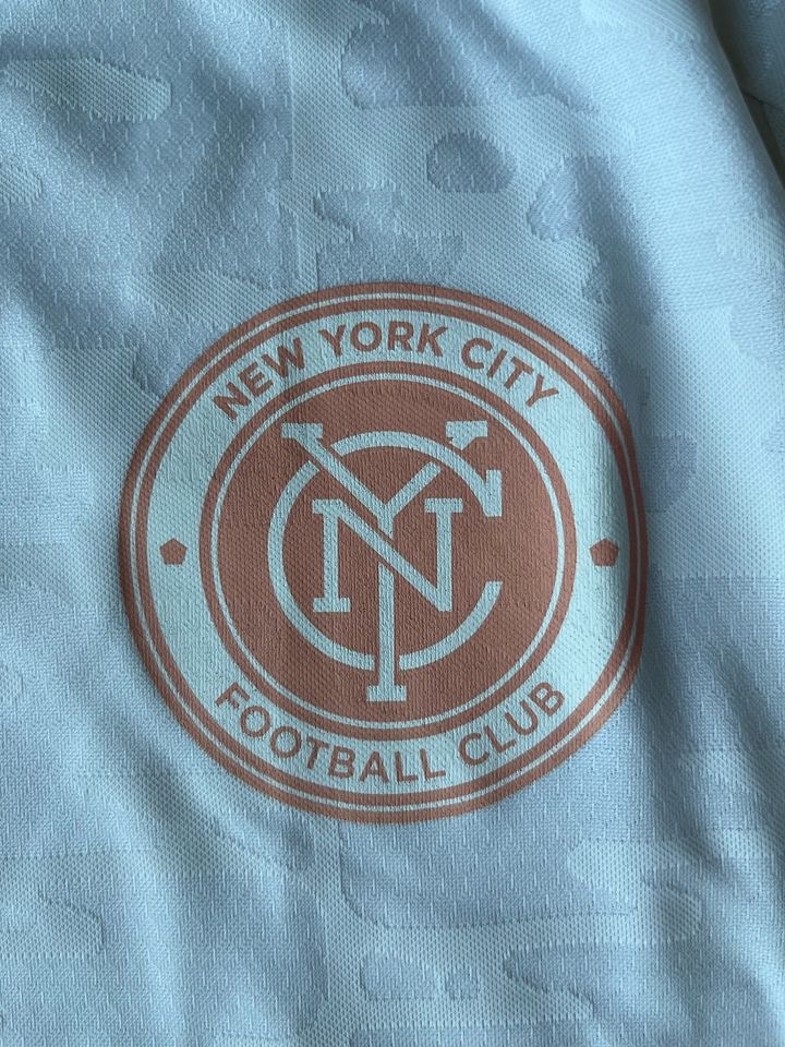 Adidas MLS New York City FC NYCFC Shirt 2022/23, Größe M in Bornheim Pfalz
