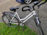 Damen Trekkingrad 28 Zoll, weiß 21 Gang Shimano Schaltwerk Nordrhein-Westfalen - Olfen Vorschau