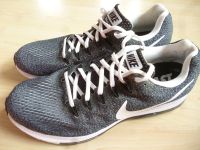 Turnschuhe von Nike Gr. 42,5 * Halbschuhe Schuhe Niedersachsen - Lünne Vorschau