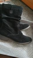 Tamaris Damenstiefel Echtleder Rauhleder Gr  39 schwarz Top-Zusta Brandenburg - Dallgow Vorschau